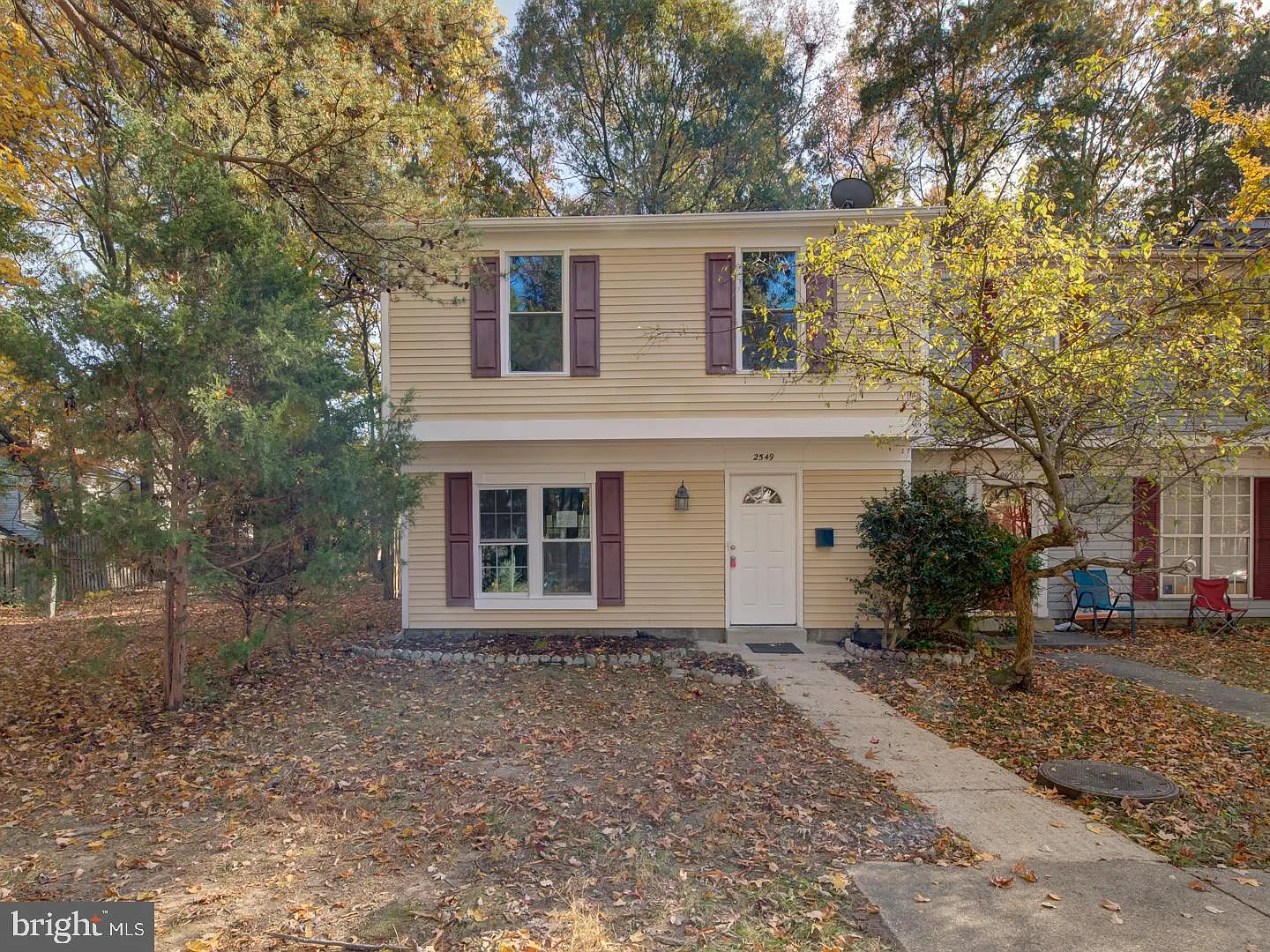 2549 Robinson Pl photo 1