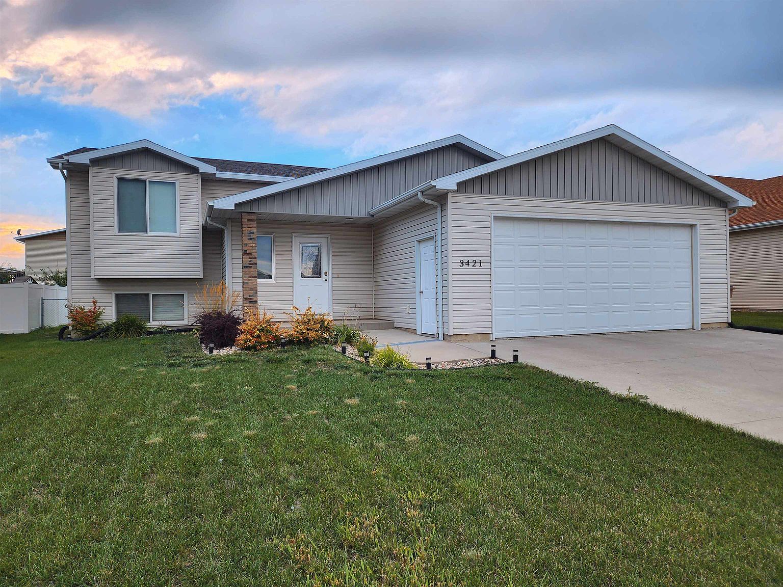 3421 8th St NE, Minot, ND 58703 MLS 231510 Zillow