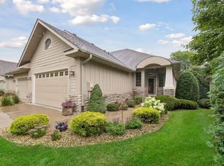 9377 Libby Ln, Eden Prairie, MN 55347