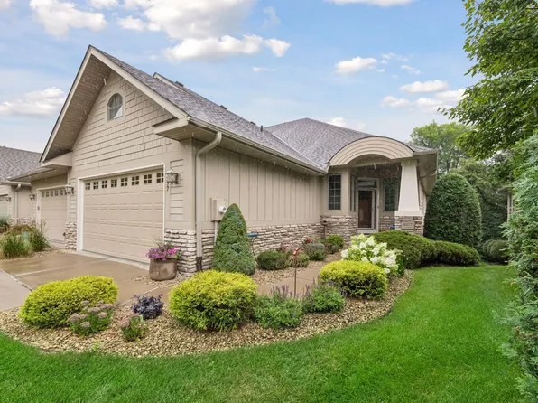 9377 Libby Ln, Eden Prairie, MN 55347
