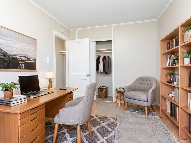 2105 North Dr #2 — Photo 4