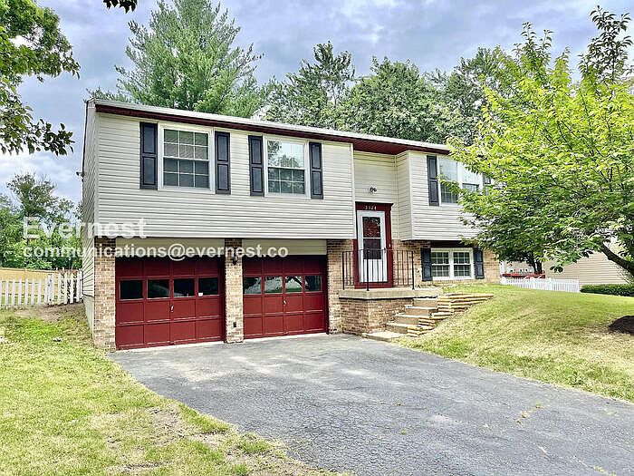 1st image of 3324 Rollingwood Dr
