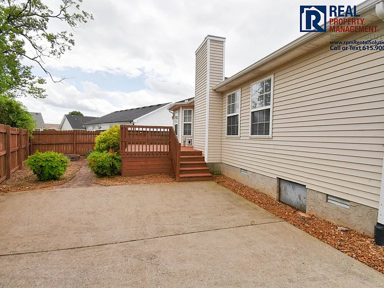 1178 Catawba Way — Photo 28