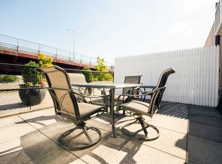 46 Ash St #207, Brooklyn, NY 11222