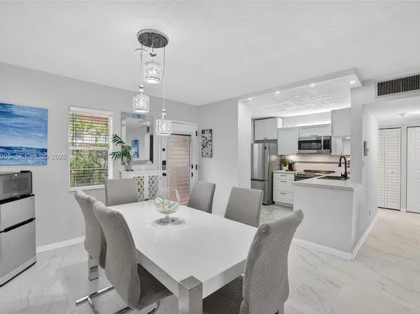 2801 Somerset Dr APT 205, Fort Lauderdale, FL 33311