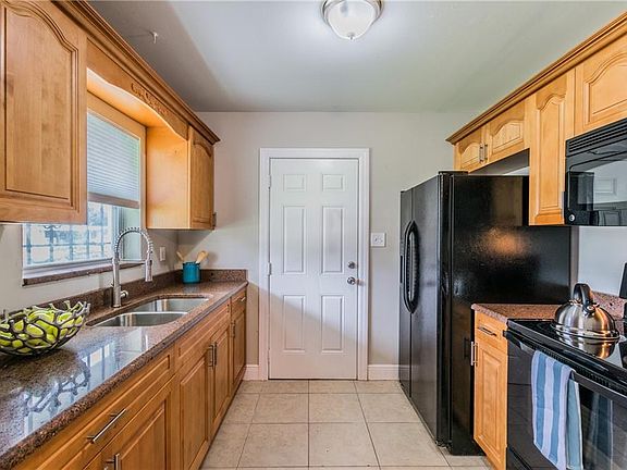 2nd image of 4709 S 87th St