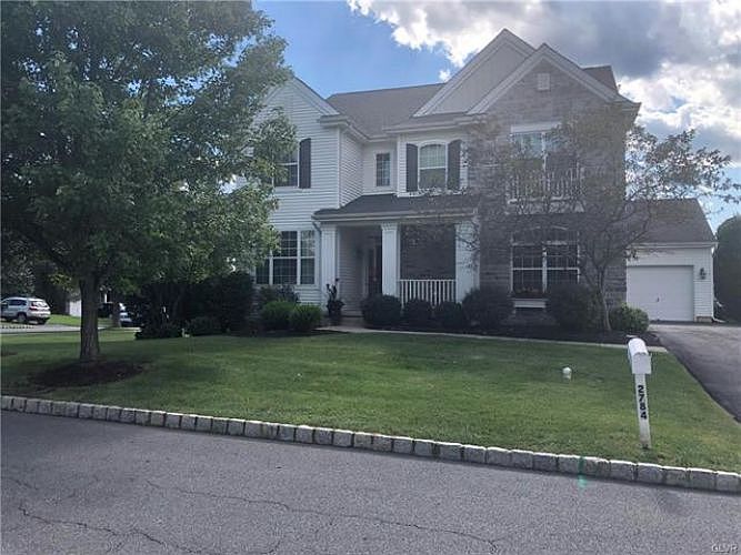 1st image of 2784 Brinker Ln