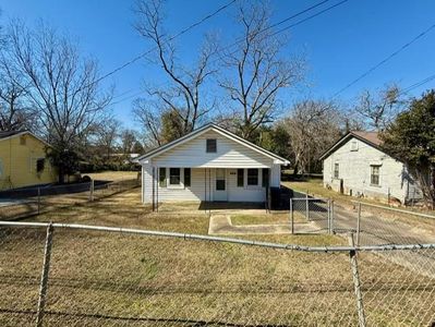 713 N Main St, Brundidge, AL, 36010