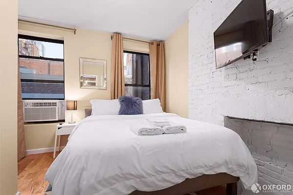 Rented by Oxford Property Group | media 19