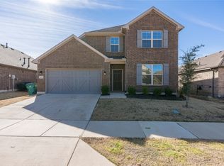 6032 Sutton Fields Trl, Aubrey, TX 76227