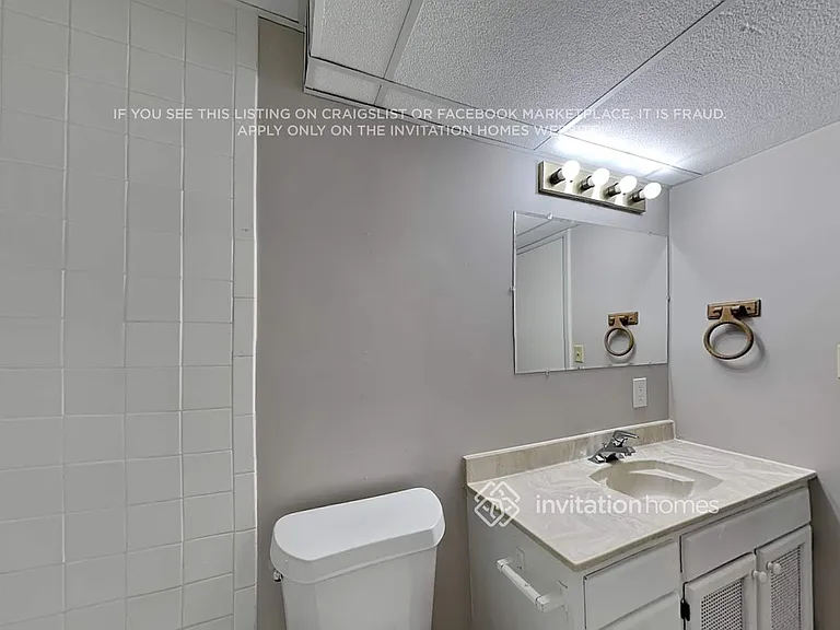1284 Ember St — Photo 17
