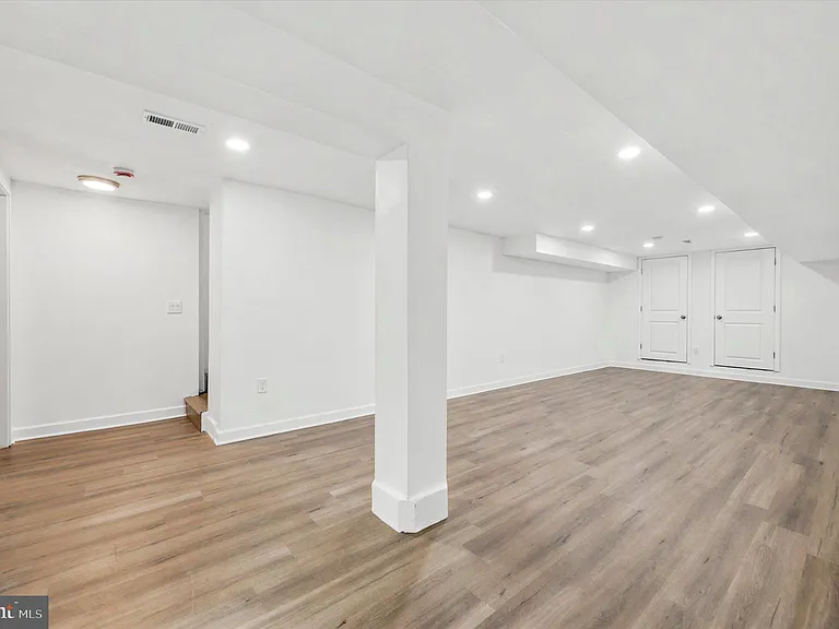 514 Ryers Ave #A — Photo 14