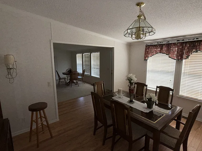 198 County Road 1165 — Photo 13