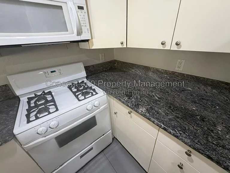 1381 S Walnut St #2203 — Photo 21