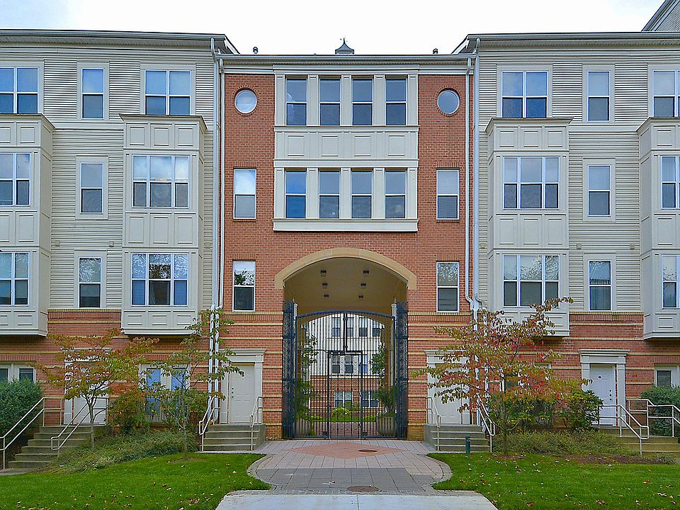1st image of 2765 Centerboro Dr APT 446