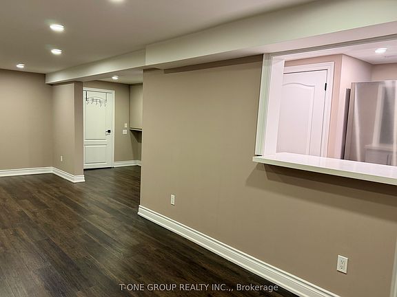 5th image of 23 Sexton Cres #Basement