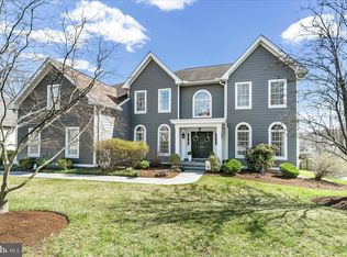 17 Thomas Speakman Dr, Glen Mills, PA 19342