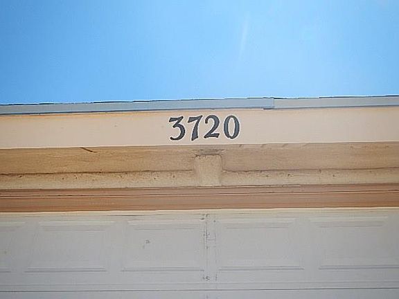 2nd image of 3720 Fiddlewood Cir