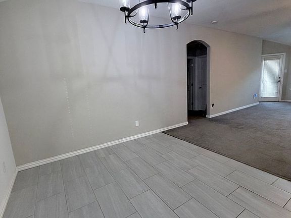 3rd image of 9108 Gristmill Ct