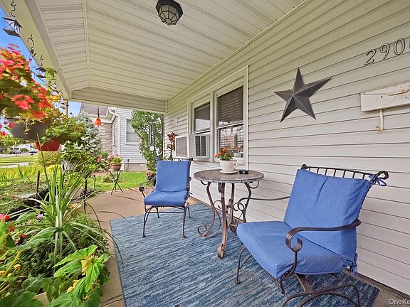 3rd image of 2906 Court Street