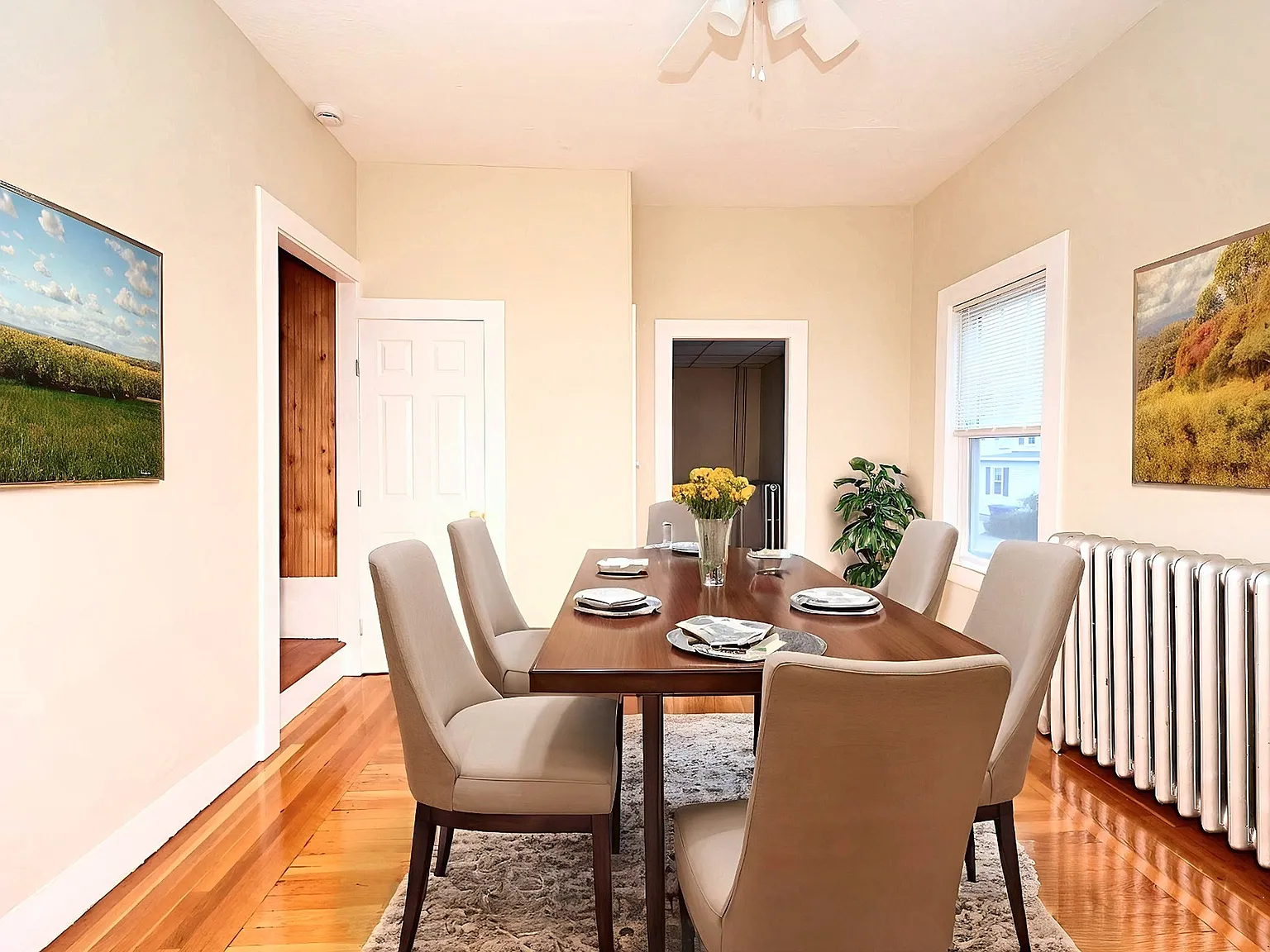 3 bed, 1.0 bath, 1024 sqft, $2,995 — Photo 4