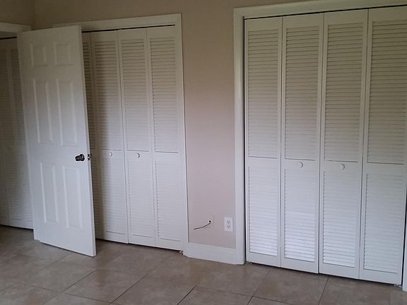 3rd image of 1311 SE 8th Ave APT B