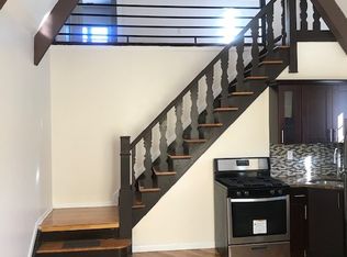 109-37 203rd St #2, Saint Albans, NY 11412