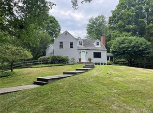 1 Ridge Ln, Wilton, CT 06897