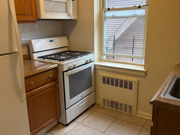 (undisclosed Address), Brooklyn, NY 11204