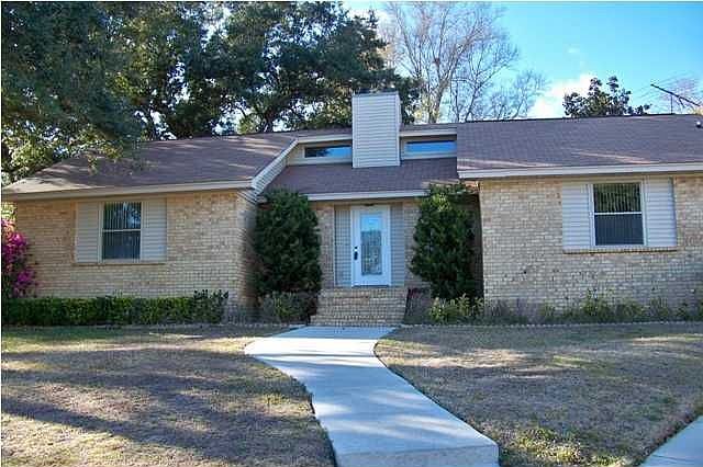 1st image of 205 Arabian Dr