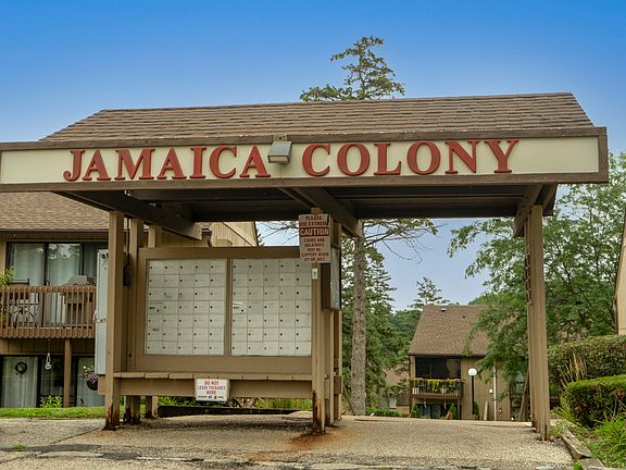 2nd image of 26 Jamaica Colony APT 3