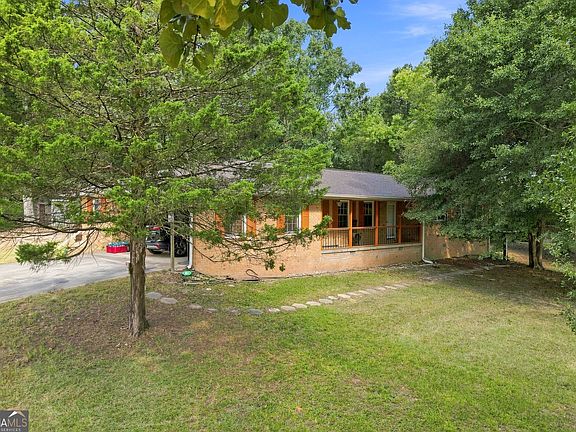 4th image of 6828 Rockland Rd