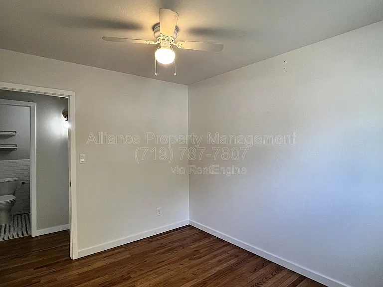 514 Catalina Dr — Photo 15