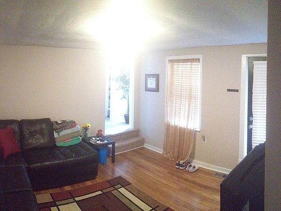 2nd image of 986 E Warrington Ave Floor 2
