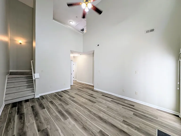 220 Misty Groves Cir — Photo 10