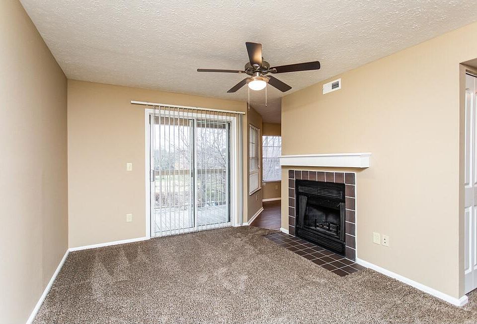 1 bedroom living with wood burning fireplace