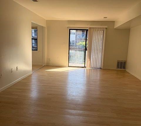 5th image of 1508 Raspberry Ct