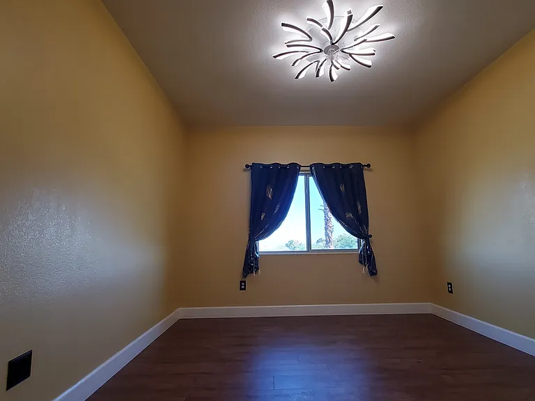 2291 W Horizon Ridge Pkwy #13275 — Photo 14