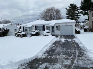 75 Broadmoor Rd, Cranston, RI 02910