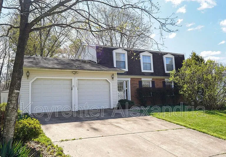 7123 Red Horse Tavern Ln — Photo 2