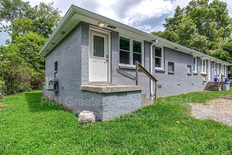 1st image of 153 Hadley Dr #C