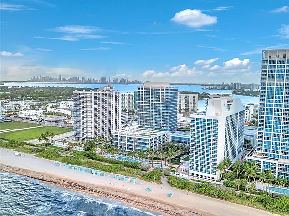 4th image of 6799 Collins Ave APT 512