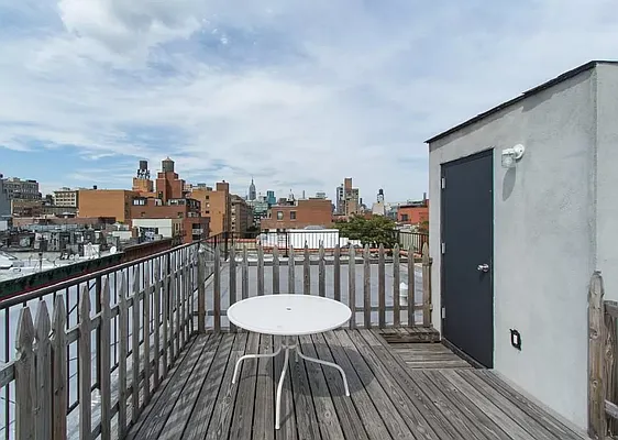 Rented by REAL New York | media 26