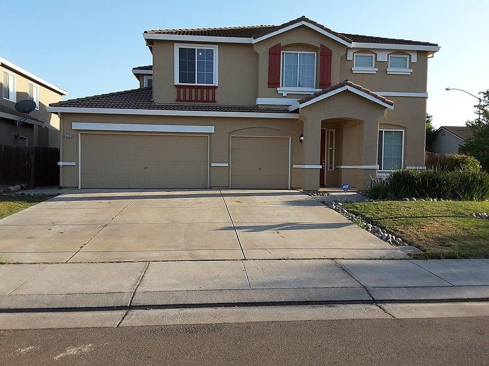 1st image of 3326 Tenaya Ln