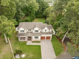 40 5th St, Cresskill, NJ 07626