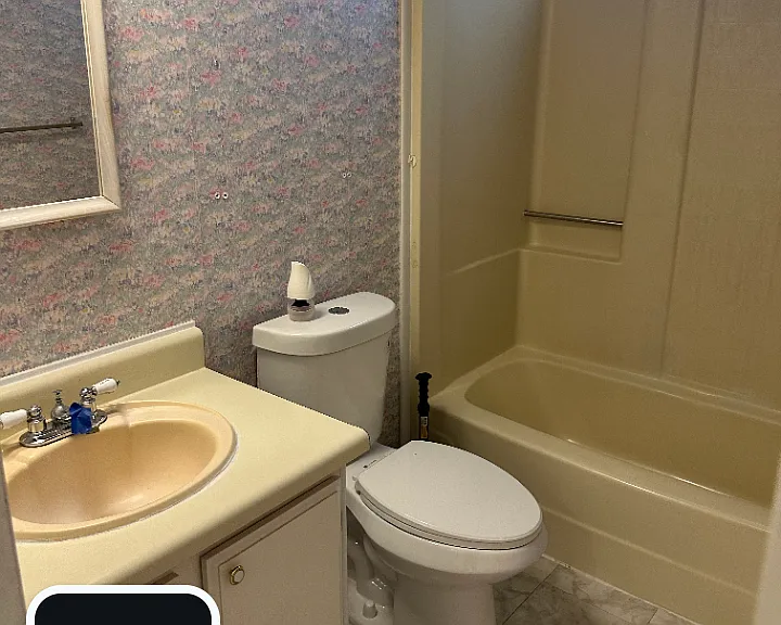 662 Fisher Ln — Photo 7