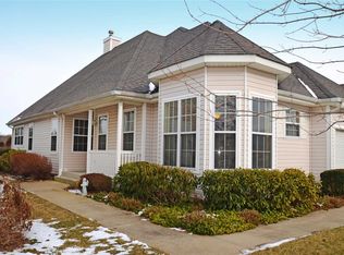 128 Scenic Lake Dr, Riverhead, NY 11901