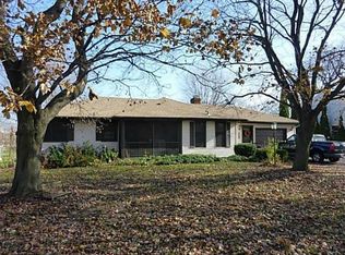 812 Long Pond Rd, Rochester, NY 14612