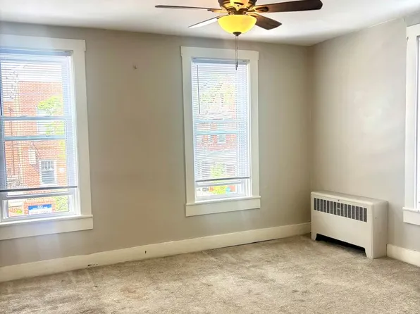 223-225 S. Market, 223-225 S Market St #201, Elizabethtown, PA 17022