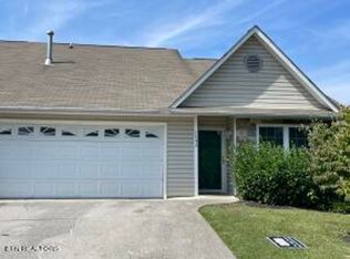 1643 Wood Song Ln, Knoxville, TN 37914